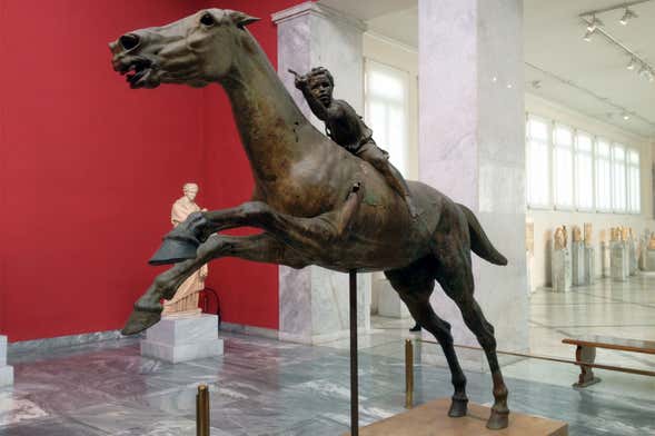 Entrada al Museo Arqueológico Nacional de Atenas con audioguía